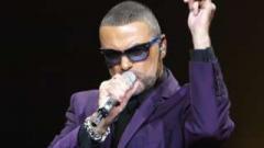 Ex-Wham! singer George Michael dies - BBC News